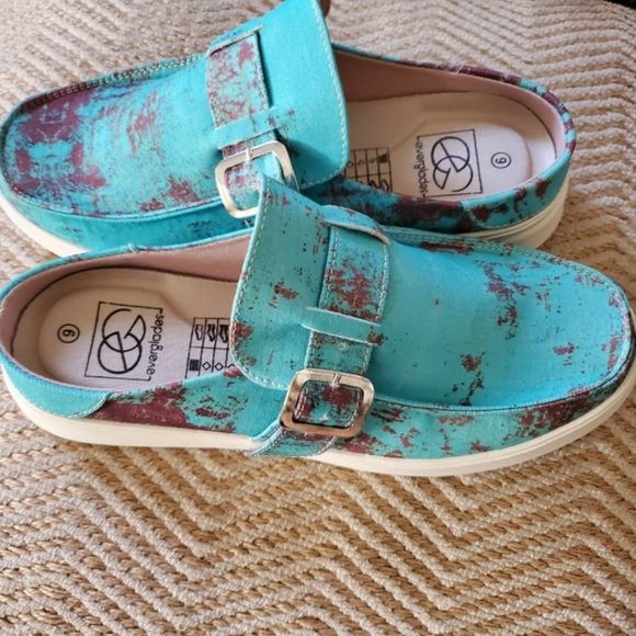 Boutique Shoes - Rusted Turquoise Slides